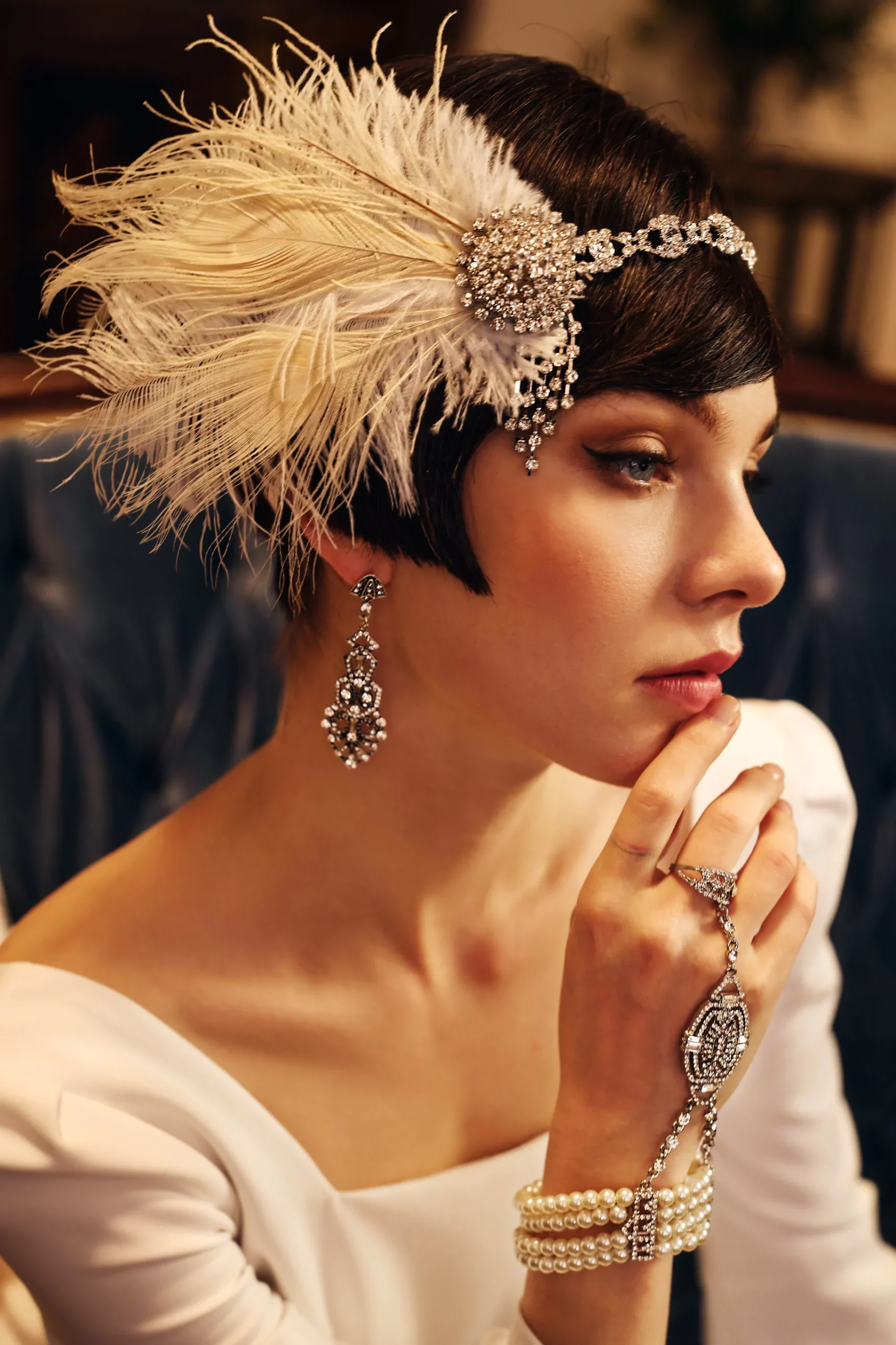 BABEYOND Jewelry|Antique Vintage Crystal Studded Earrings