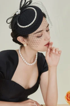 BABEYOND Headpieces & Fascinators|Pearl Studded Veil Feather Pillbox Fascinator Black/White