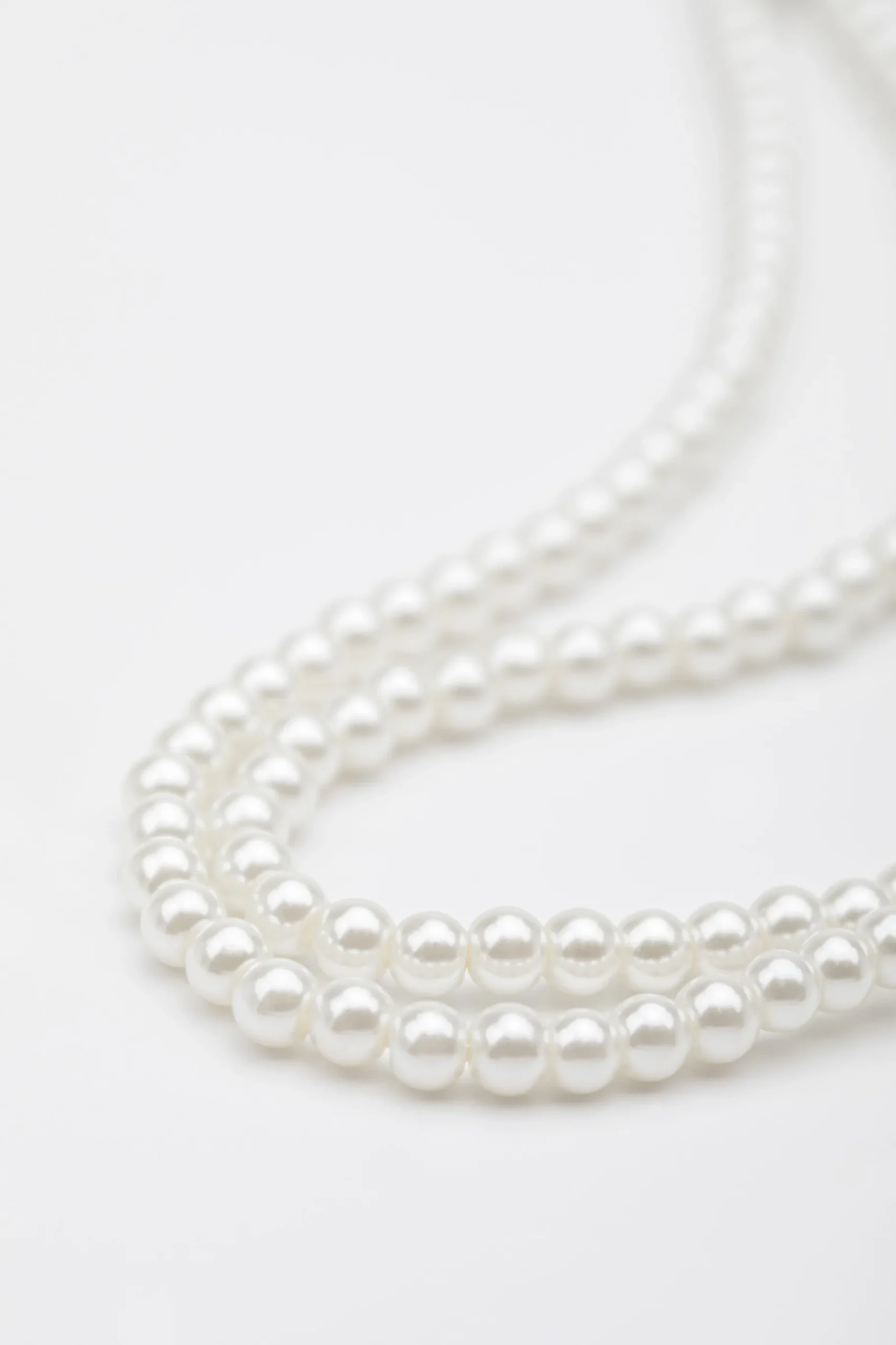 BABEYOND Jewelry|Remarkable Knotted Faux Pearl Necklace