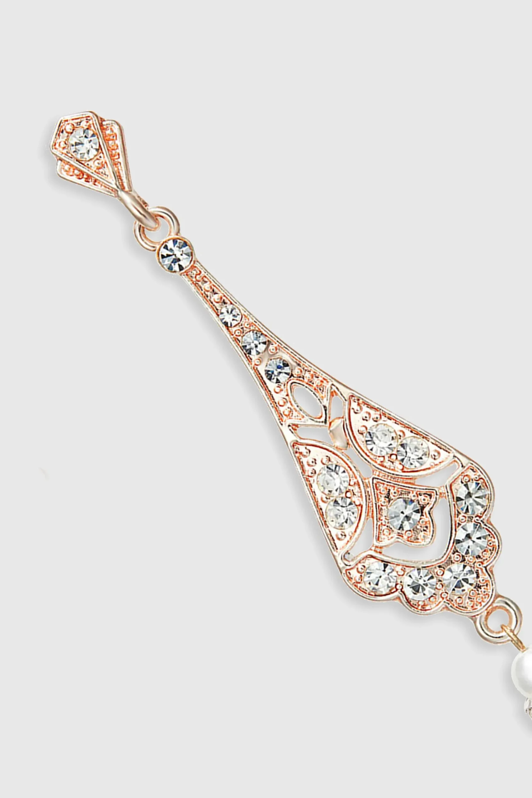 BABEYOND Jewelry|Stunning Vintage Crystal Studded Earrings
