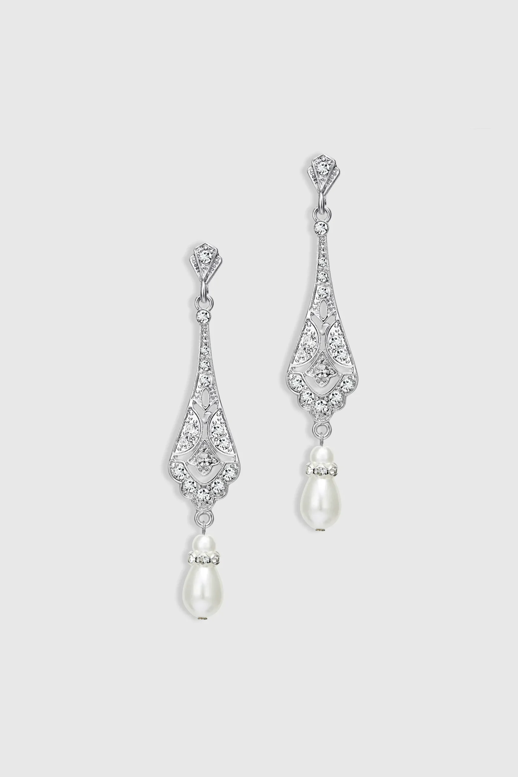 BABEYOND Jewelry|Stunning Vintage Crystal Studded Earrings