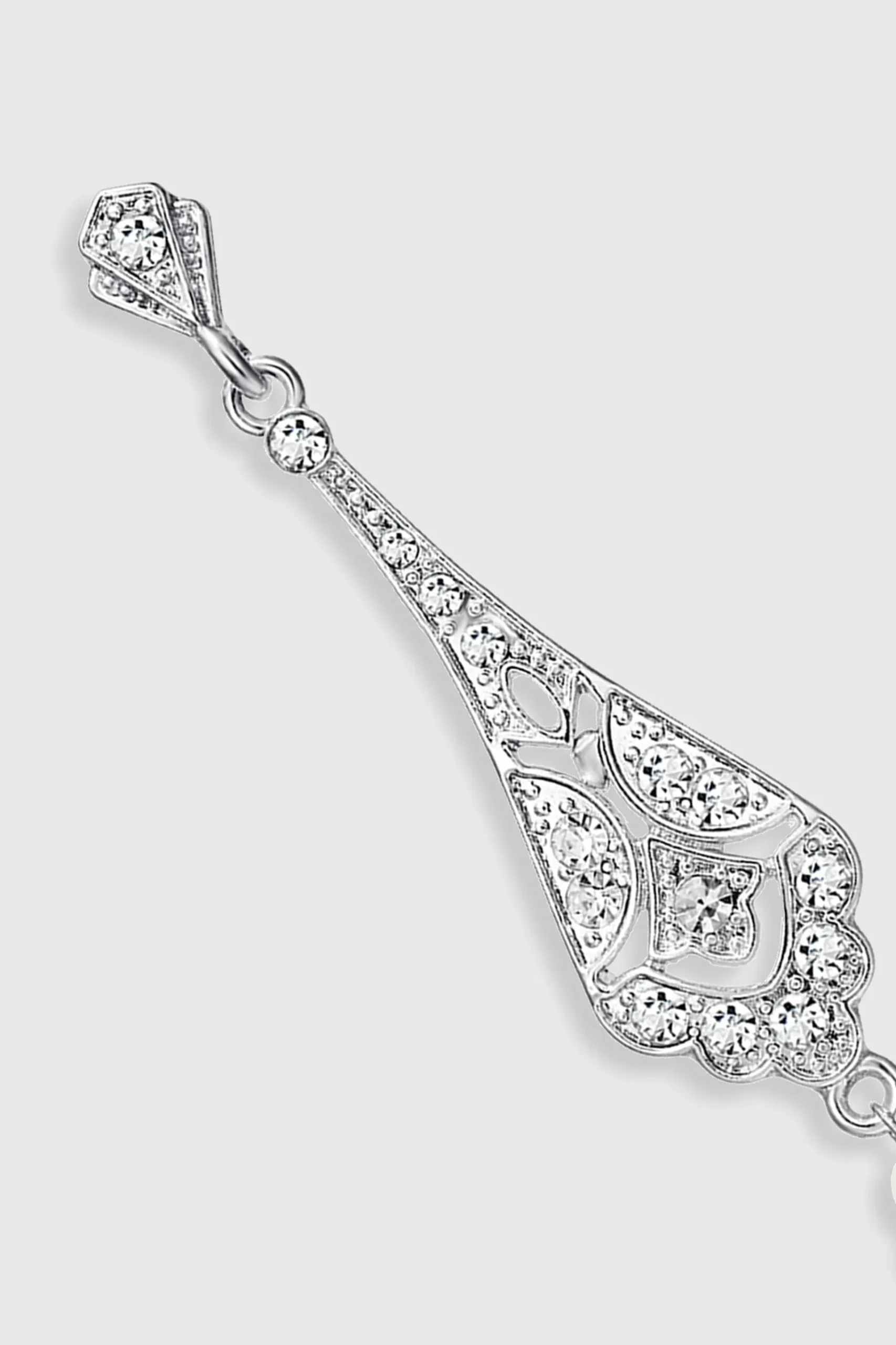 BABEYOND Jewelry|Stunning Vintage Crystal Studded Earrings